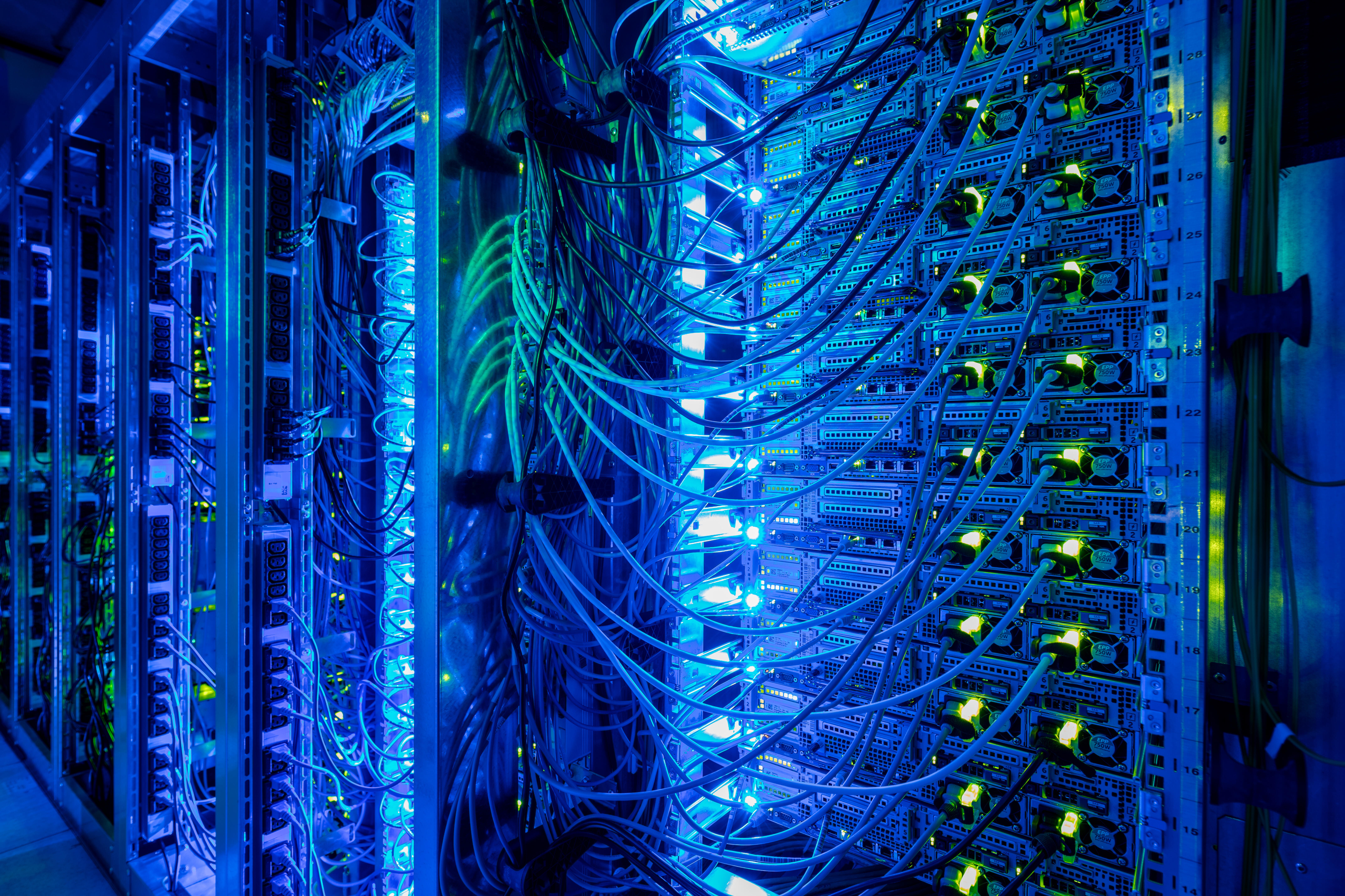 Serverraum von GMX und WEB.DE