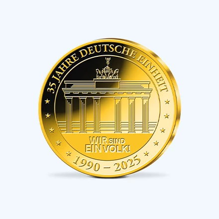 Zwei goldene Münzen mit dem Brandenburger Tor und dem Bundesadler. Text: '35 Jahre Deutsche Einheit', 'Wir sind ein Volk!', 'gratis'.