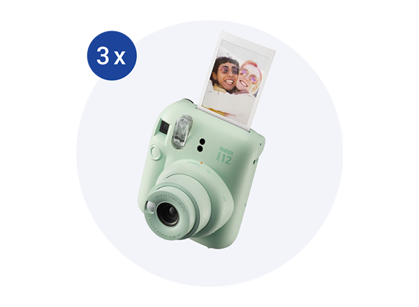 Drei Sofortbildkameras "Fujifilm Instax mini 12"