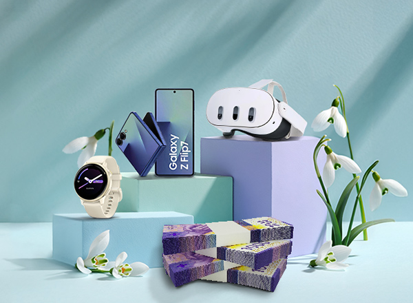 Smartphone, Smartwatch und VR-Brille auf Podesten, daneben gestapelte Geldscheine.